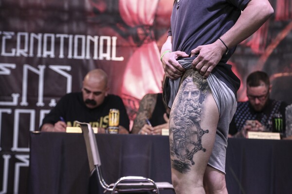 45 φωτογραφίες από το 10ο Tattoo Convention στην Αθήνα