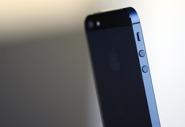 Έρχεται το νέο, 'μικρό' iPhone τον Μάρτιο;