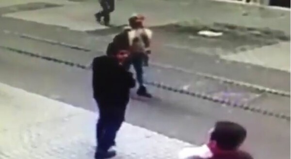 Σοκαριστικό βίντεο -ντοκουμέντο ίσως κατέγραψε τον καμικάζι αυτοκτονίας στην Τουρκία -ΣΚΛΗΡΕΣ ΕΙΚΟΝΕΣ