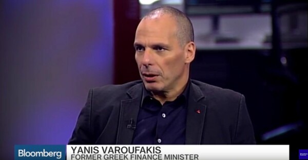 Βαρουφάκης στο Bloomberg: «Ούτε ο Θεός, ούτε οι άγγελοί του μπορούν να σώσουν την Ελλάδα»