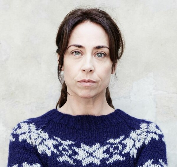 Sofie Gråbøl: «Θέλω να αισθάνομαι υπερήφανη για τη Δανία, αλλά δεν είναι εύκολο»