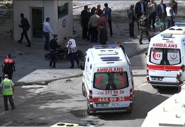 Ισχυρή έκρηξη κοντά σε αστυνομικό τμήμα στην Τουρκία - Δύο νεκροί και τουλάχιστον 22 τραυματίες (updated)
