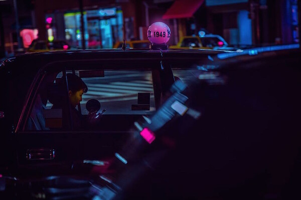 Τα φώτα του Τόκιο: μια neon μελαγχολία