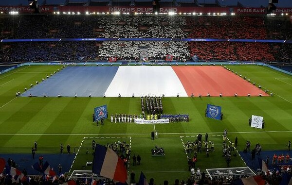 Η Γαλλία προετοιμάζεται για το Euro 2016 με πρόταση για παράταση της κατάστασης έκτακτης ανάγκης