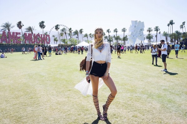 Τα κορίτσια του Coachella - Street style από το μεγάλο φεστιβάλ μουσικής που μόλις ξεκίνησε