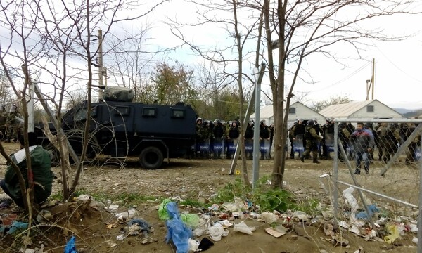 18 τραυματίες αστυνομικούς ανακοίνωσαν τα Σκόπια στα επεισόδια στα σύνορα