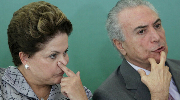 Οι Ρώσοι βλέπουν "δάκτυλο" των ΗΠΑ πίσω από την αποπομπή της Ρούσεφ στη Βραζιλία