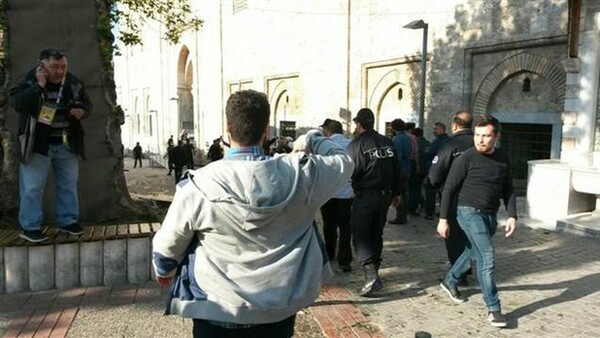 Τουρκία: Επίθεση αυτοκτονίας από γυναίκα σε τζαμί στην Προύσα