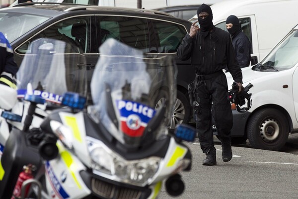 Γαλλία: Συνελήφθη 15χρονος ύποπτος για τρομοκρατική επίθεση- Συνομιλούσε με γνωστό τζιχαντιστή