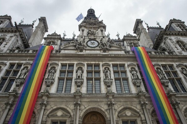 Παγκόσμια αλληλεγγύη στην LGBT κοινότητα - Στο Σύνταγμα θα τιμήσουν τη μνήμη των θυμάτων οι Αθηναίοι