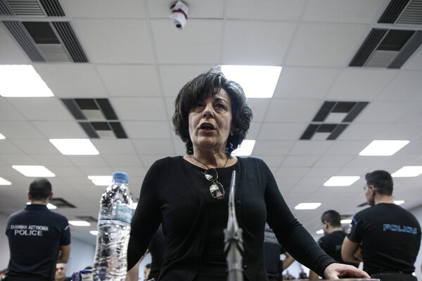 Οικογένεια Φύσσα: Ξεδιάντροπο ξέπλυμα της Χρυσής Αυγής και του φασισμού