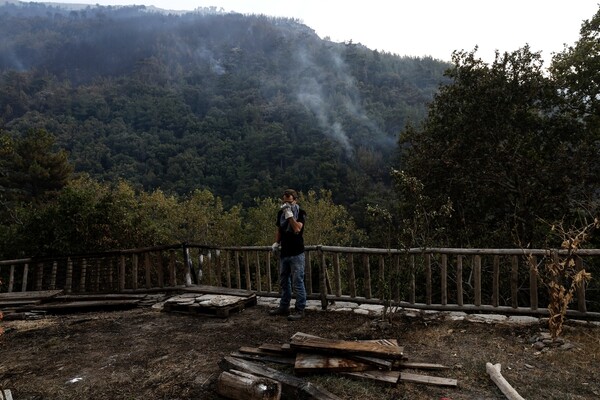 Τα καμένα σπίτια στο γραφικό, ορεινό Καζαβίτι της Θάσου