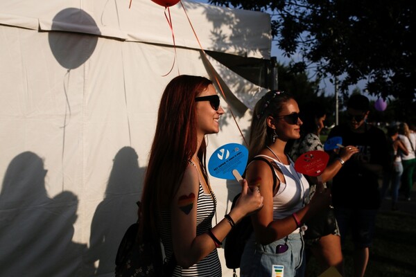 40 φωτογραφίες απ' το πολύχρωμο Pride της Θεσσαλονίκης