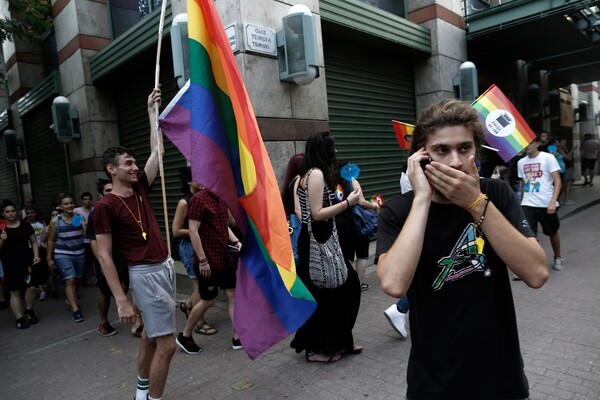 40 φωτογραφίες απ' το πολύχρωμο Pride της Θεσσαλονίκης