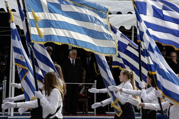 H μεγάλη στρατιωτική παρέλαση της Θεσσαλονίκης