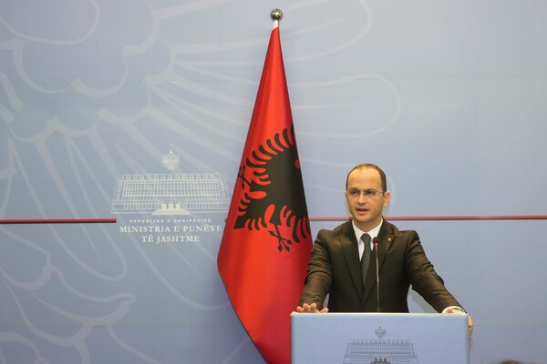 H Aλβανία απαντά στις επικρίσεις του ΥΠΕΞ για τις κατεδαφίσεις σπιτιών ομογενών, καλώντας την πρέσβειρα μας για εξηγήσεις
