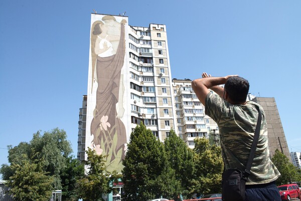 Ο Φίκος μόλις δημιούργησε το μεγαλύτερο mural του μέχρι σήμερα