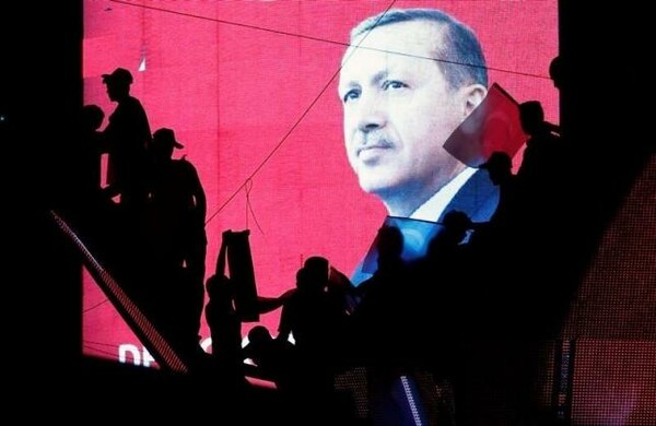Τα WikiLeaks θα δώσουν στη δημοσιότητα έγγραφα για τη δομή της πολιτικής εξουσίας στην Τουρκία