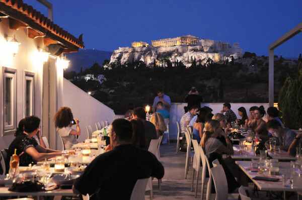 Where to eat, drink, shop and have fun in Athens this Summer!