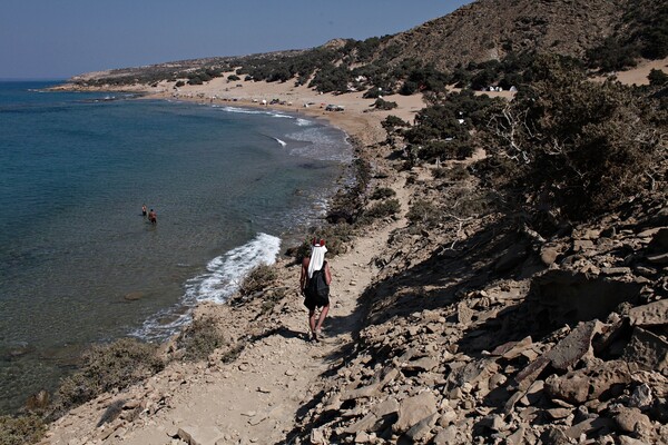 Περίεργη πυρκαγιά στη Γαύδο καταγγέλλει η δήμαρχος