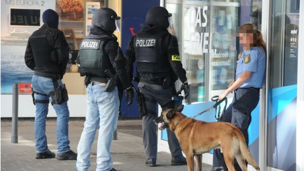 Γερμανία: Συνελήφθη ο άνδρας που είχε ταμπουρωθεί σε εστιατόριο
