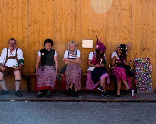 Oktoberfest: Μπύρα, πόλκα και βαυαρικά λουκάνικα