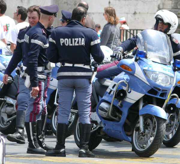 "Μέγας φοροφυγάς" πιάστηκε στο Τορίνο-Δεν έκανε δήλωση, είχε και ιδιωτικό αεροπλάνο