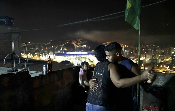 Η λάμψη των Ολυμπιακών Αγώνων δεν φτάνει μέχρι τις φαβέλες του Ρίο