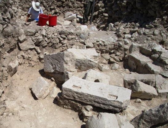 Κύπρος: Αρχαιολόγοι βρήκαν την αρχαιότερη, ενδεχομένως, φιάλη γυαλιού στον κόσμο