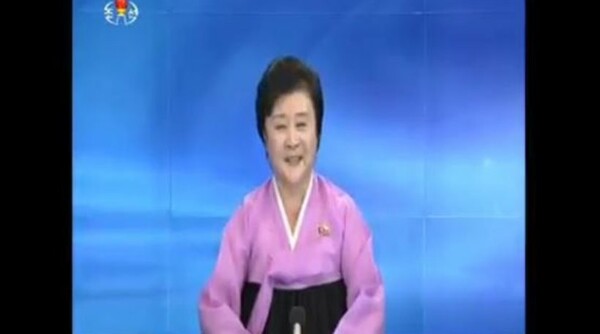 Β. Κορέα: Η ενθουσιώδης παρουσιάστρια ανακοινώνει την πυρηνική δοκιμή στην κρατική τηλεόραση