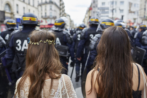 H γαλλική εξέγερση των τελευταίων μηνών, μέσα από 31 φωτογραφίες