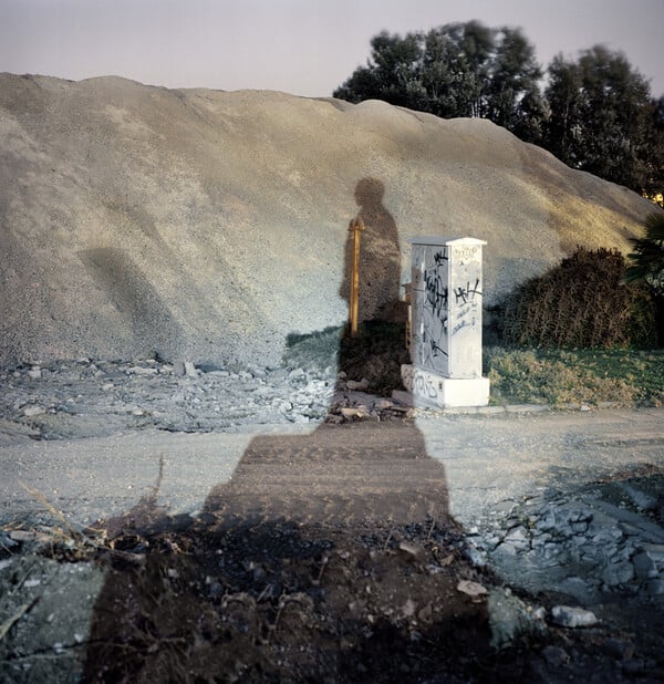 Ένα εκλεκτό photobook από τη Λία Ναλμπαντίδου