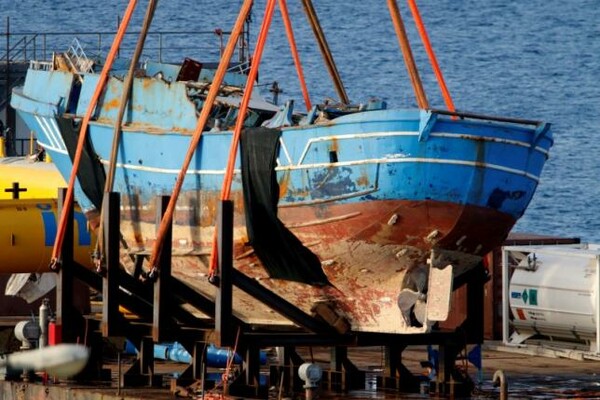 Ιταλία: Συνολικά 217 σοροί έχουν ανασυρθεί από το ναυάγιο στη Μεσόγειο τον Απρίλιο του 2015