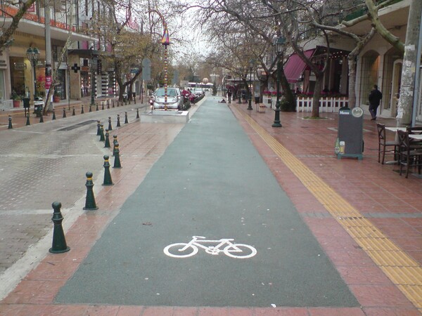 «Πράσινο φως» για το νέο ποδηλατόδρομο που θα συνδέει την Κηφισιά με το Φάληρο
