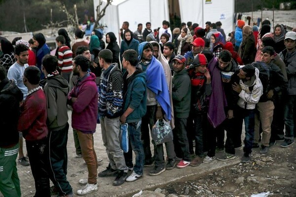 Ύπατη Αρμοστεία ΟΗΕ: 248.000 πρόσφυγες αναμένονται φέτος να φτάσουν στην Ευρώπη