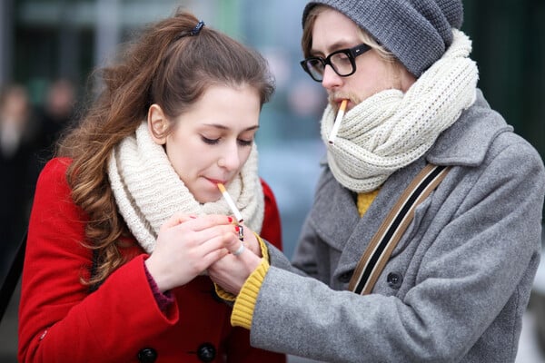 Έρευνα: Καπνιστές του ενός τσιγάρου την ημέρα κινδυνεύουν με πρόωρο θάνατο