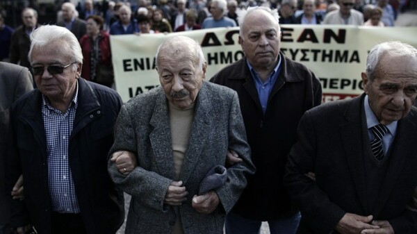 Συλλαλητήριο συνταξιούχων αύριο στα Προπύλαια