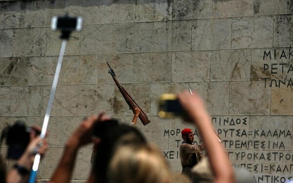 Προς νέο ρεκόρ ο τουρισμός-Ποιες είναι οι περιοχές με τη μεγαλύτερη άνοδο