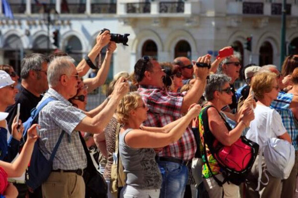 Iστορικό χαμηλό για τον τουρισμό στη Χίο