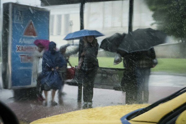 Βροχές και ισχυρές καταιγίδες σήμερα