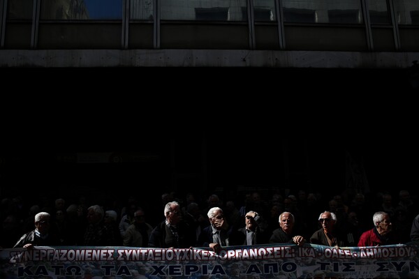 2016: Οι καλύτερες φωτογραφίες της ελληνικής ειδησεογραφίας
