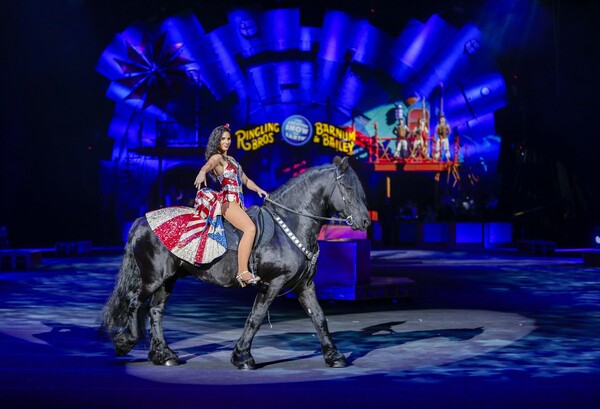 Τίτλοι τέλους για το διάσημο τσίρκο Ringling Bros- Έδωσε την τελευταία του παράσταση