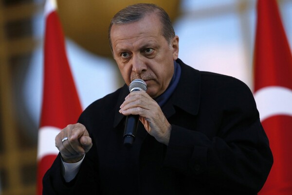 Ερντογάν: Η Τουρκία θα παραμείνει σε κατάσταση εκτάκτου ανάγκης μέχρι να επέλθει ηρεμία