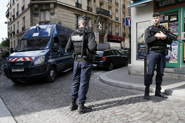 Γαλλία: Δεκάδες χιλιάδες αστυνομικοί στους δρόμους για τον δεύτερο γύρο των εκλογών