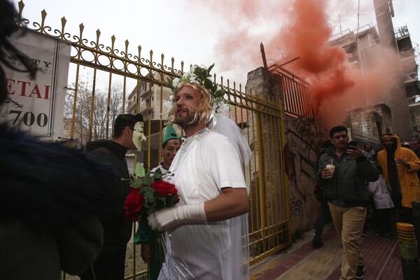 To αυθεντικό Καρναβάλι του Μεταξουργείου ήταν και φέτος το καλύτερο street party της Αθήνας