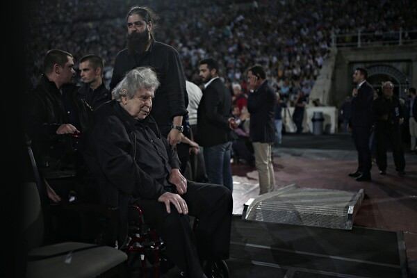 30 φωτογραφίες από την μεγάλη συναυλία για τον Μίκη Θεοδωράκη στο Καλλιμάρμαρο
