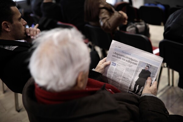 Η σχιζοφρενική σχέση των λαϊκιστών ηγετών με τα media: Η περίπτωση Τραμπ και το ελληνικό παράδειγμα