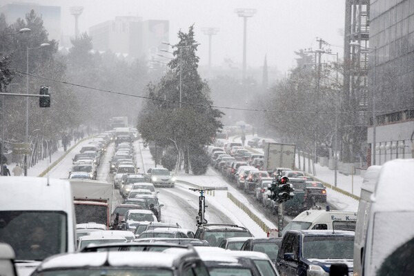 35 φωτογραφίες από τη Θεσσαλονίκη στα λευκά - Το χιόνι κάλυψε τον Λευκό Πύργο και τη Νέα Παραλία