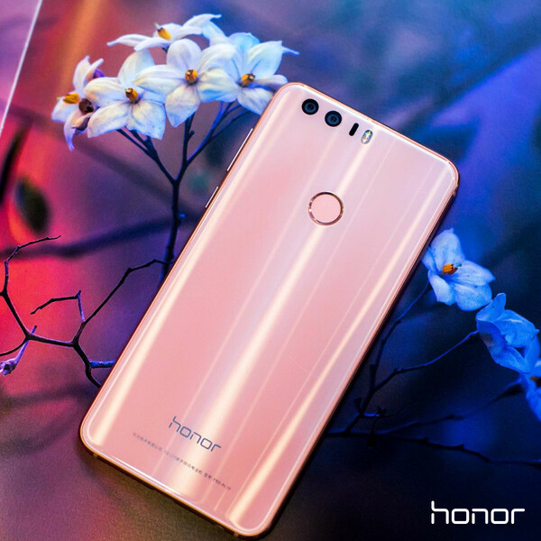 Το Honor 8 Pink είναι πραγματικά μοναδικό