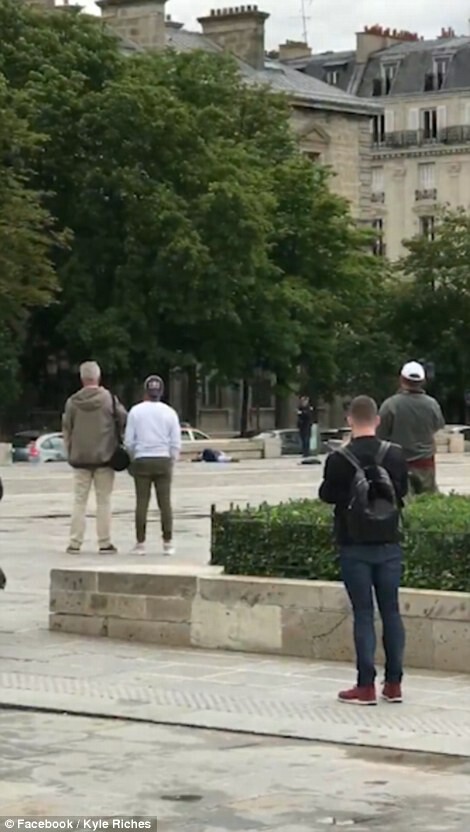 Είχε πάνω του κουζινομάχαιρα και δηλώνει τζιχαντιστής ο δράστης της επίθεσης στην Παναγία των Παρισίων